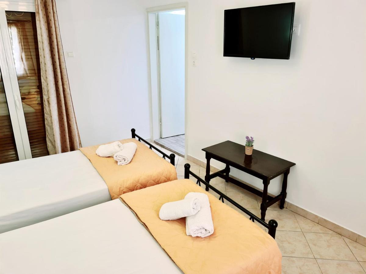 קרפאטוס Avra Rooms מראה חיצוני תמונה