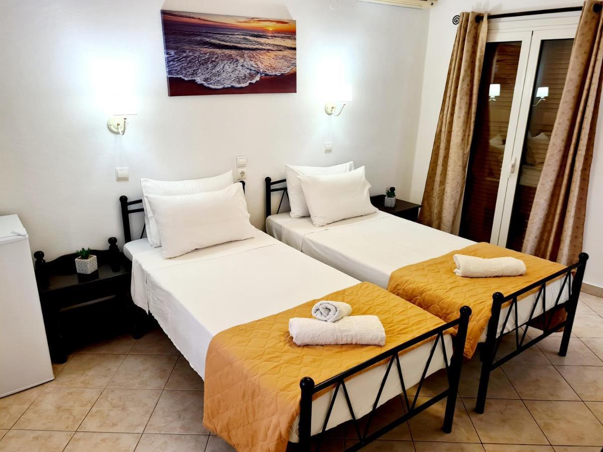 קרפאטוס Avra Rooms מראה חיצוני תמונה